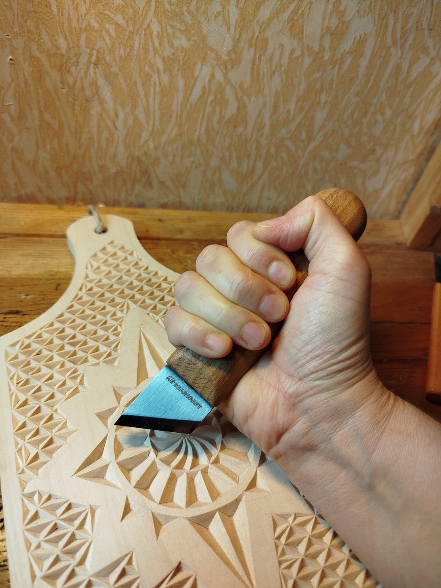 Правильный нож "косяк"