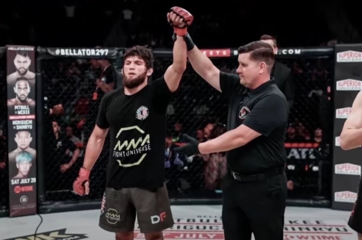    Полиция задержала двоих напавших на бойца ММА Хизриева в Махачкале