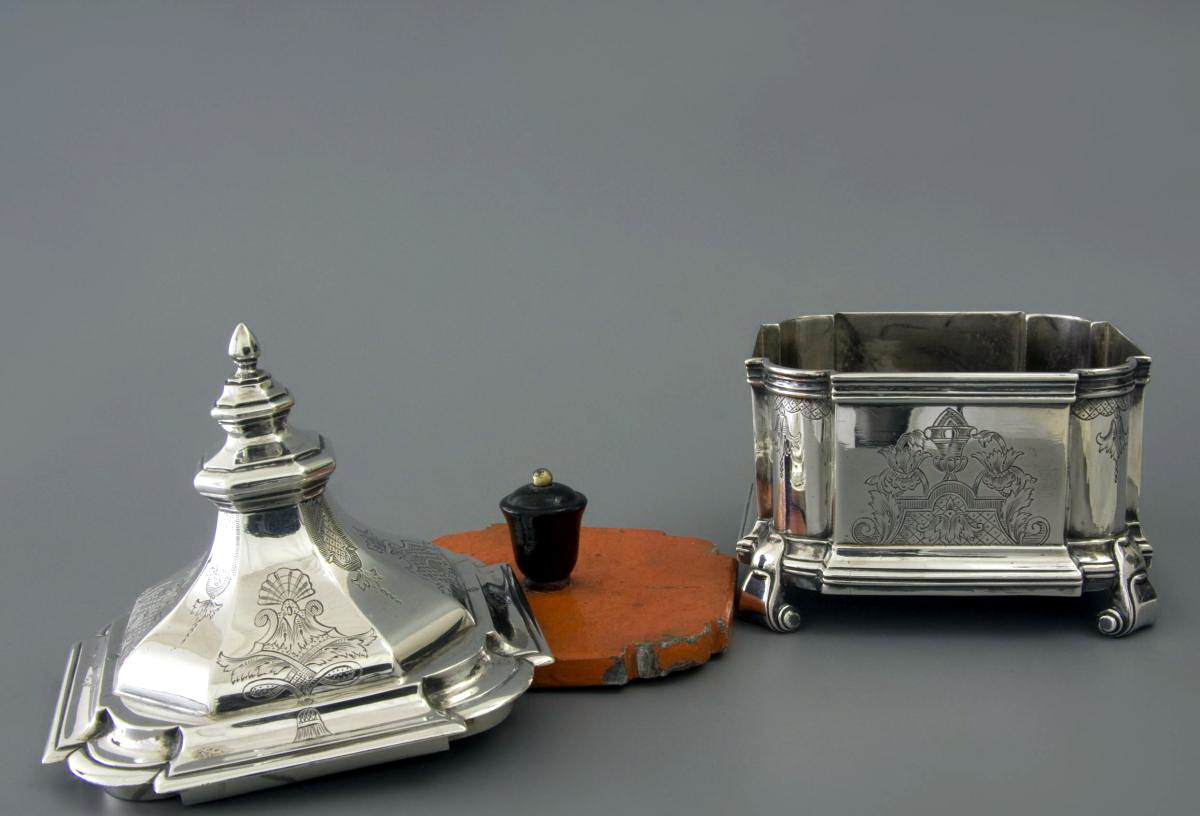 Серебряная табакерка 1900 - 1920 годов