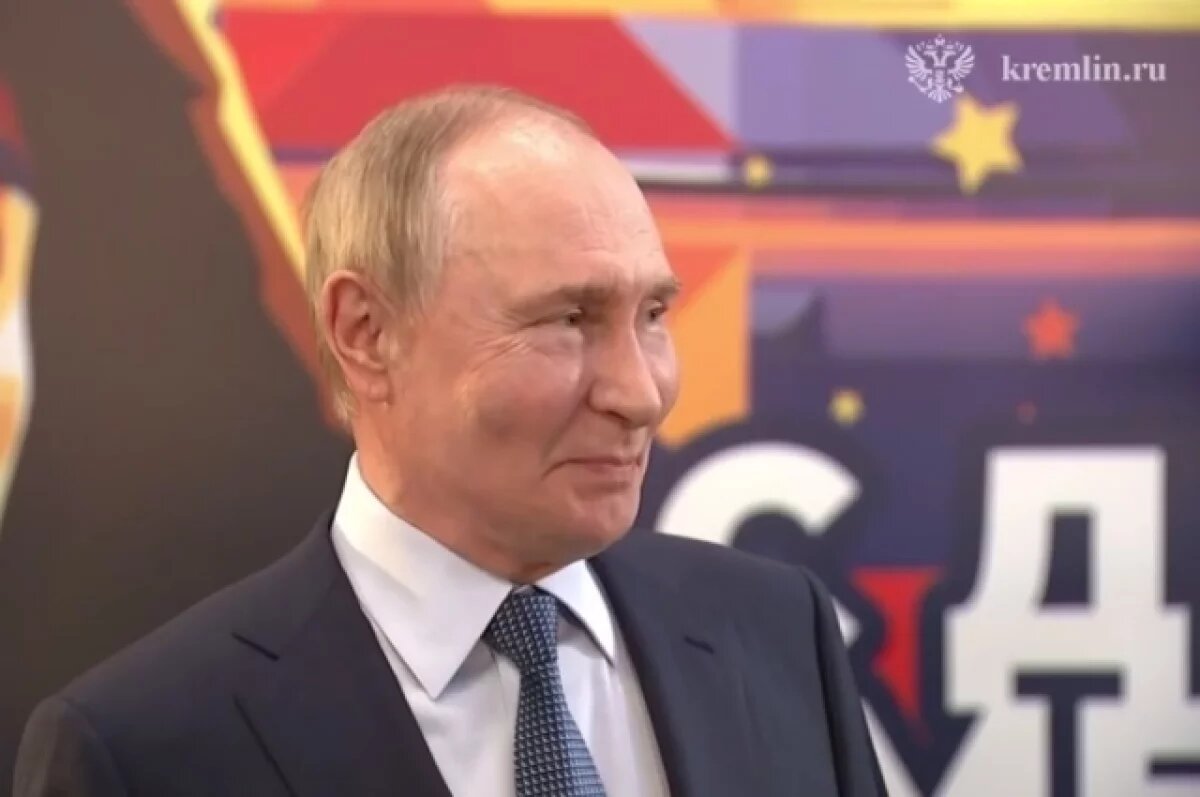    Путин обещал проследить, чтобы аэропорт в Магнитогорске построили в срок