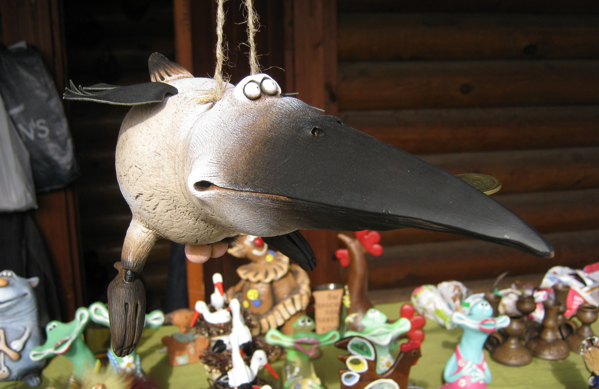 Птица счастья из фильма ужасов