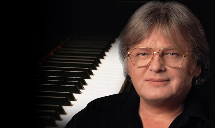 Народный артист России Юрий Антонов