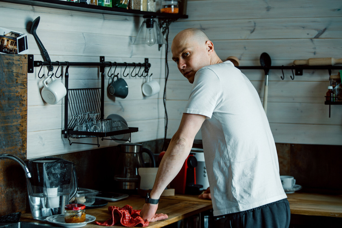 Фото со съемок фильма «Ваня». Автор неизвестен. Предоставлено кинокомпанией СТВ для распространения в СМИ в информационных целях. Источник: Кинориум.