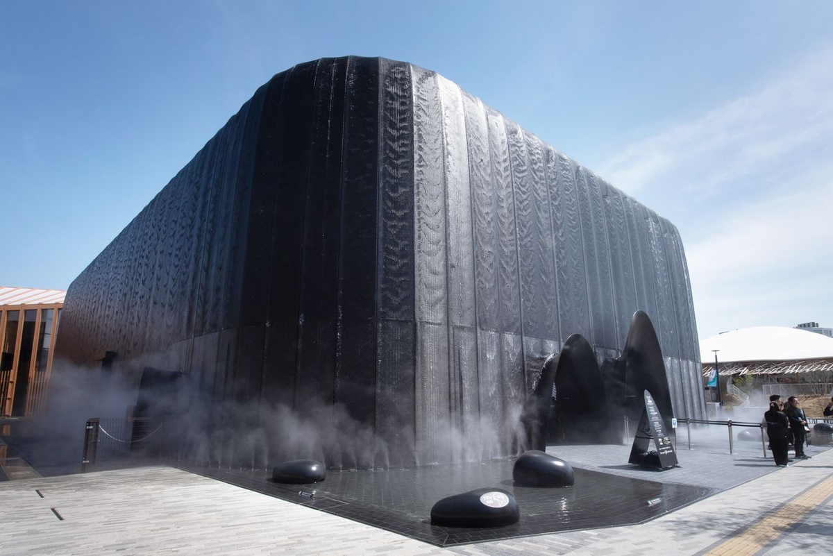 Павильон Хироши Ишигуро