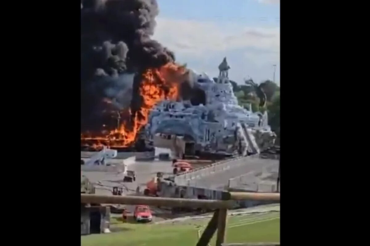    В Бельгии загорелась главная сцена музыкального фестиваля Tomorrowland