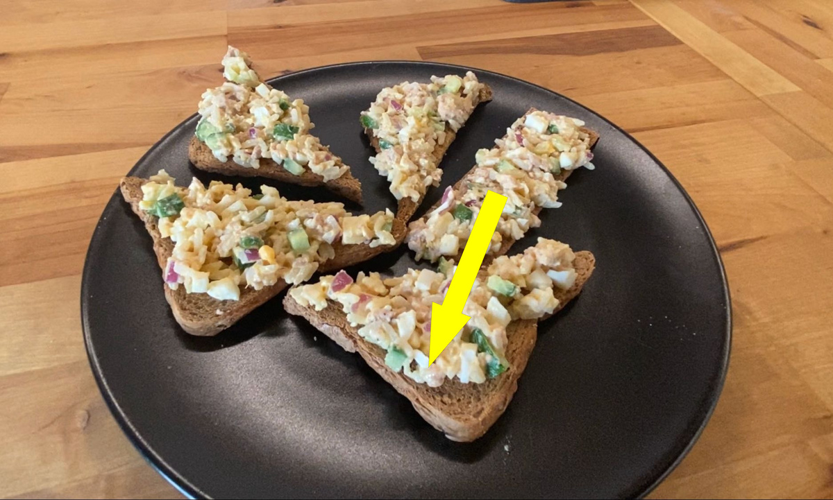    Слоёные трубочки с печенью трески – секрет скандинавских гурманов