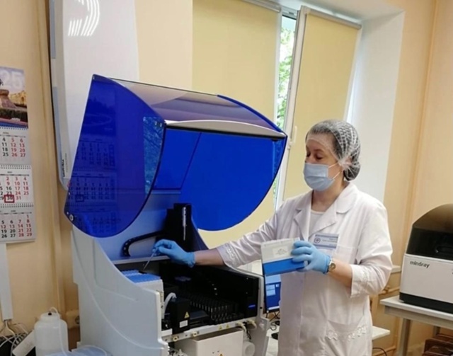 Дерматолог рассказал об особенностях поведения кожных заболеваний в жару