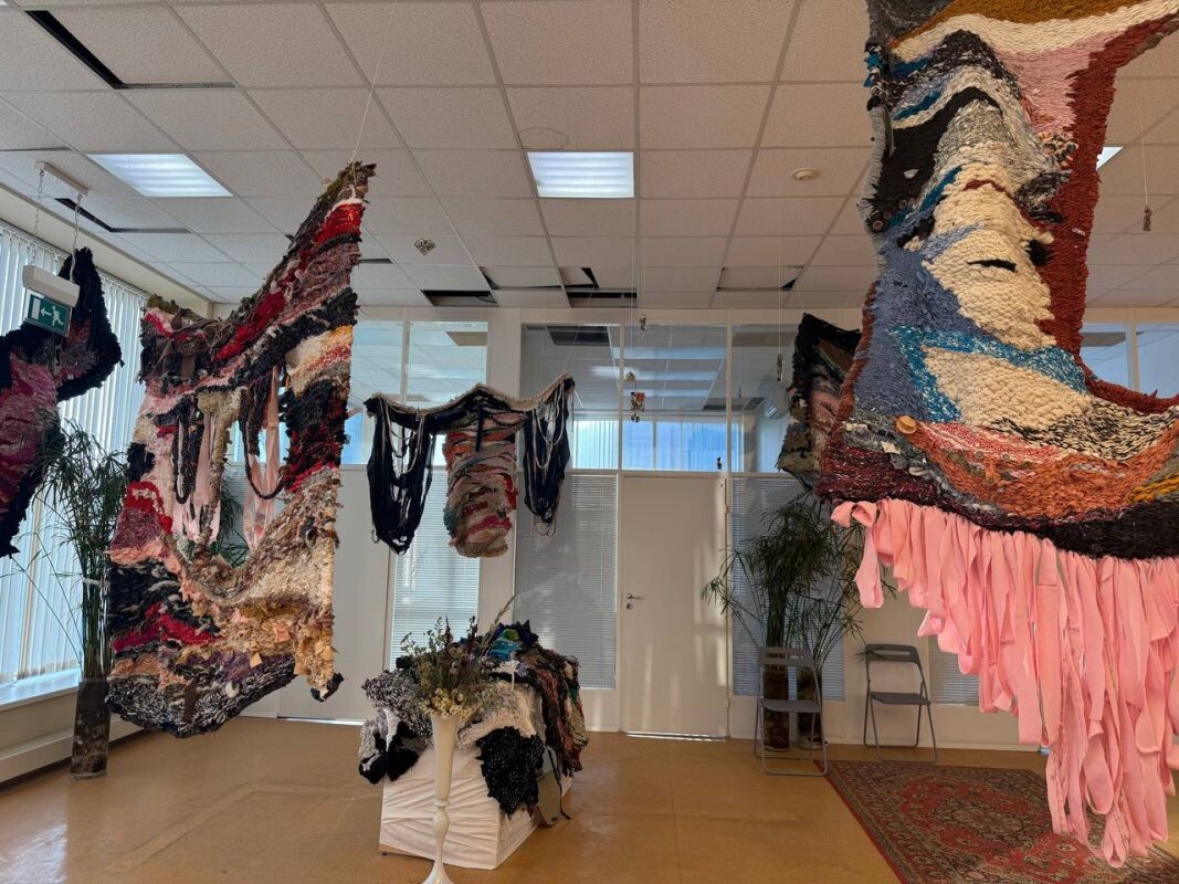 Листайте вправо, чтобы увидеть больше изображений