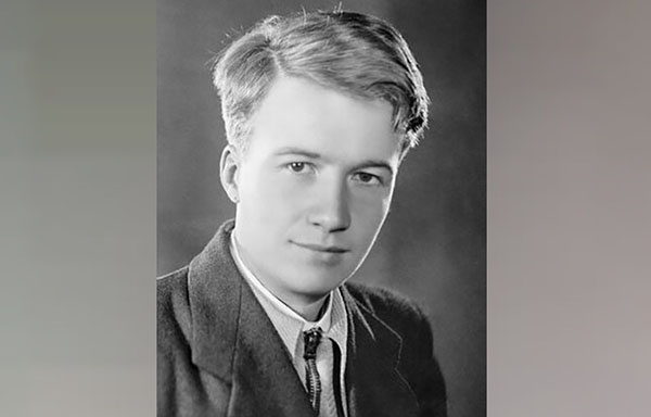 Алексей Консовский