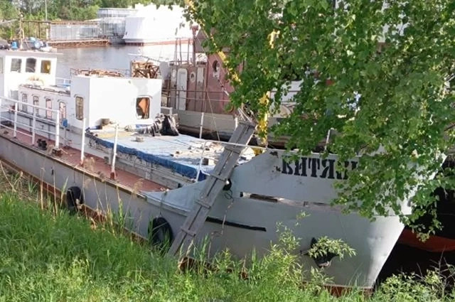 В Тверской области продают теплоход, принадлежащий московской школе