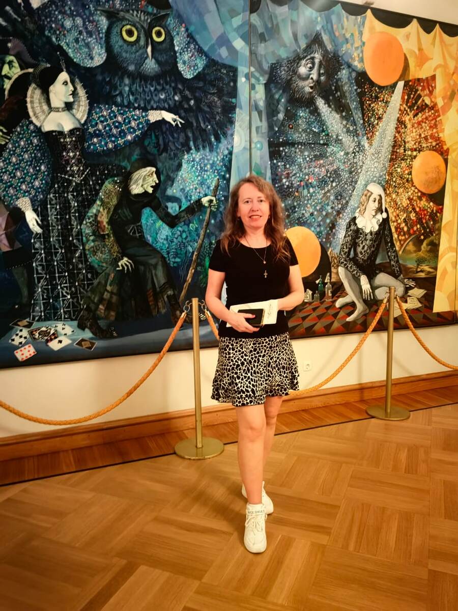 В театре имени Станиславского 