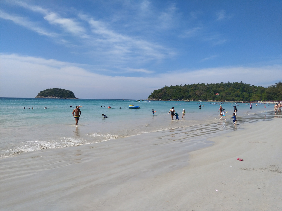 Пляж Ката (Ката Яй)