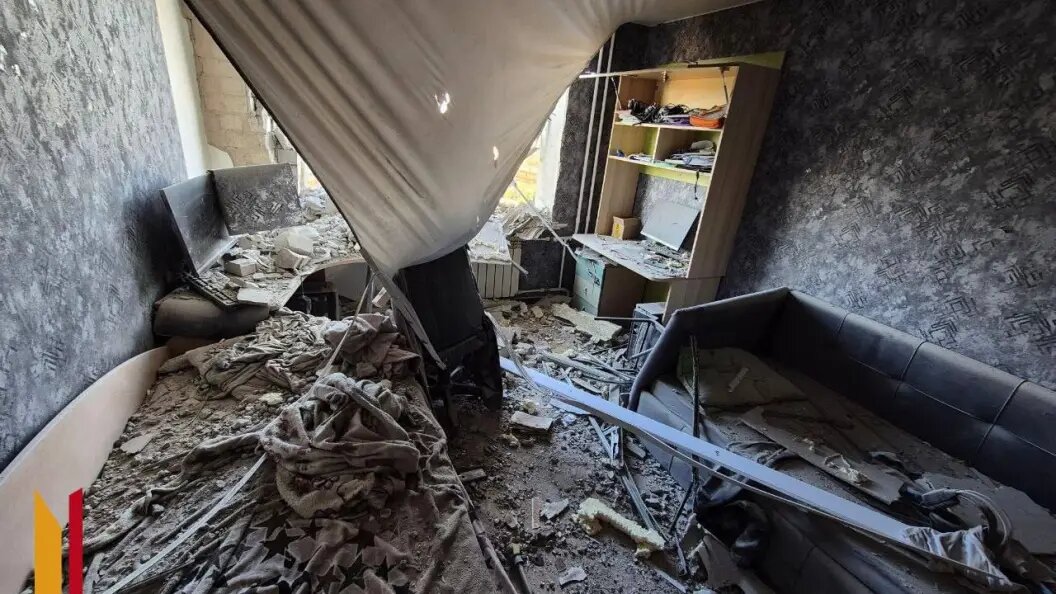    Беспилотник врезался в жилой дом в Воронеже. Фото: телеграм-канал Мой и твой Воронеж