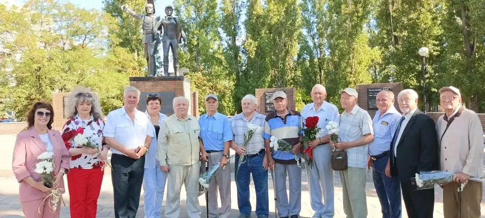 ◙ Актив Балаковского совета ветеранов в полном составе на День строителя

