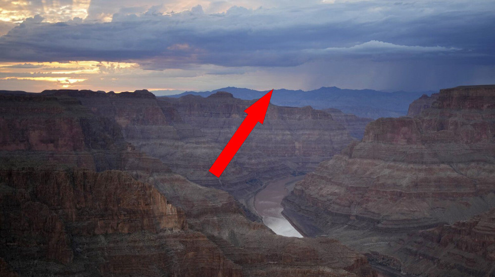    Водопады, которые бросают вызов гравитации — как такое возможно