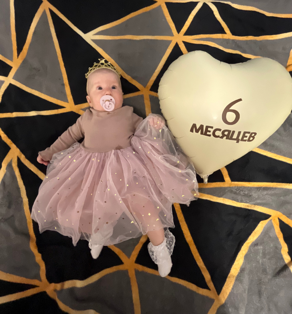 Фото автора.  Наша балерина. Вас 7023 гр, рост 65 см, возможно и 66 см, очень не легко её поймать, чтобы изменить, она как юла 