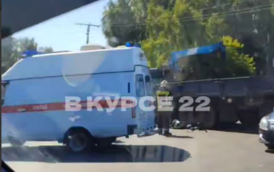    Смертельное ДТП в Барнауле. Источник: "В курсе 22"