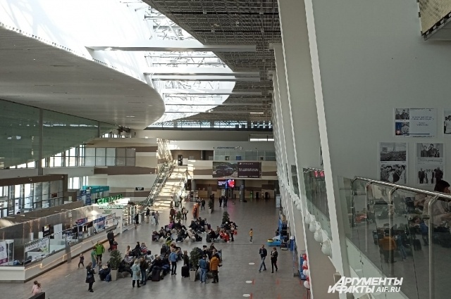    Пытавшиеся вылететь из Перми авиапассажиры столкнулись с проблемами. Фото: АиФ/ Марина Медведева