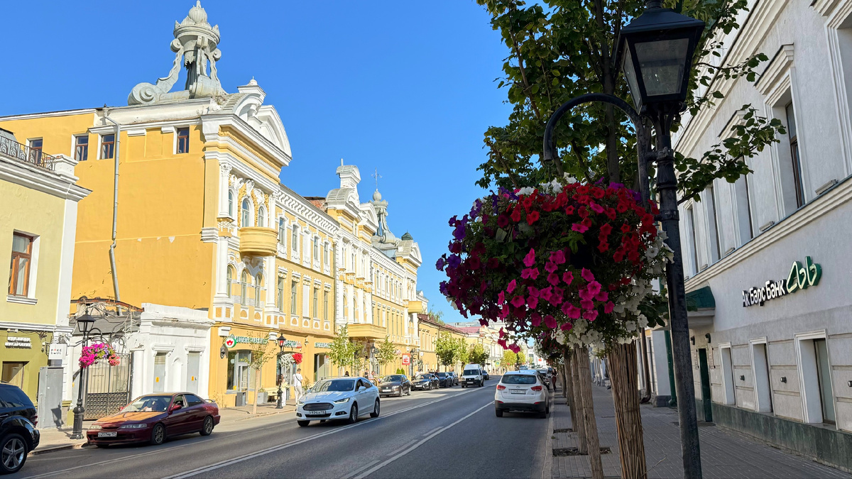 Казань, Кремлевская улица