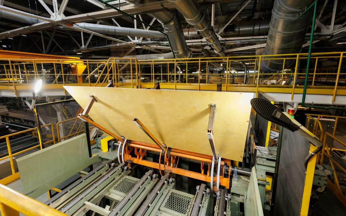    Анатолий Фришман покинул пост главы группы «Свеза» Фото с сайта sveza.ru