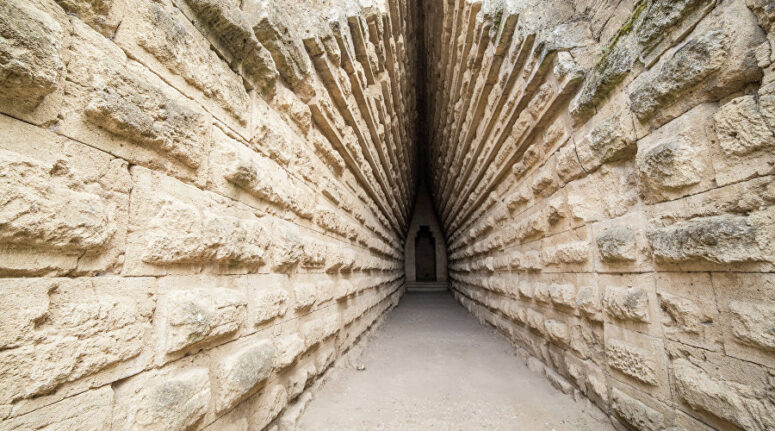    Царский курган / Минкурортов Крыма