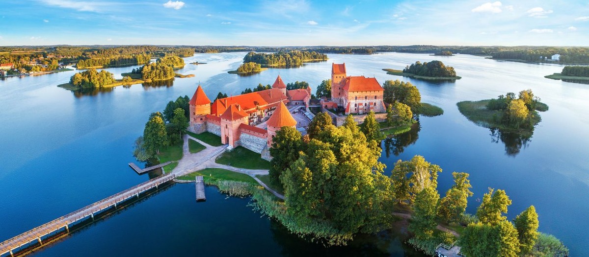 Фото с сайта https://blog.ostrovok.ru/litva-skoro-otkroetsya-i-uzhe-vydayot-vizy/