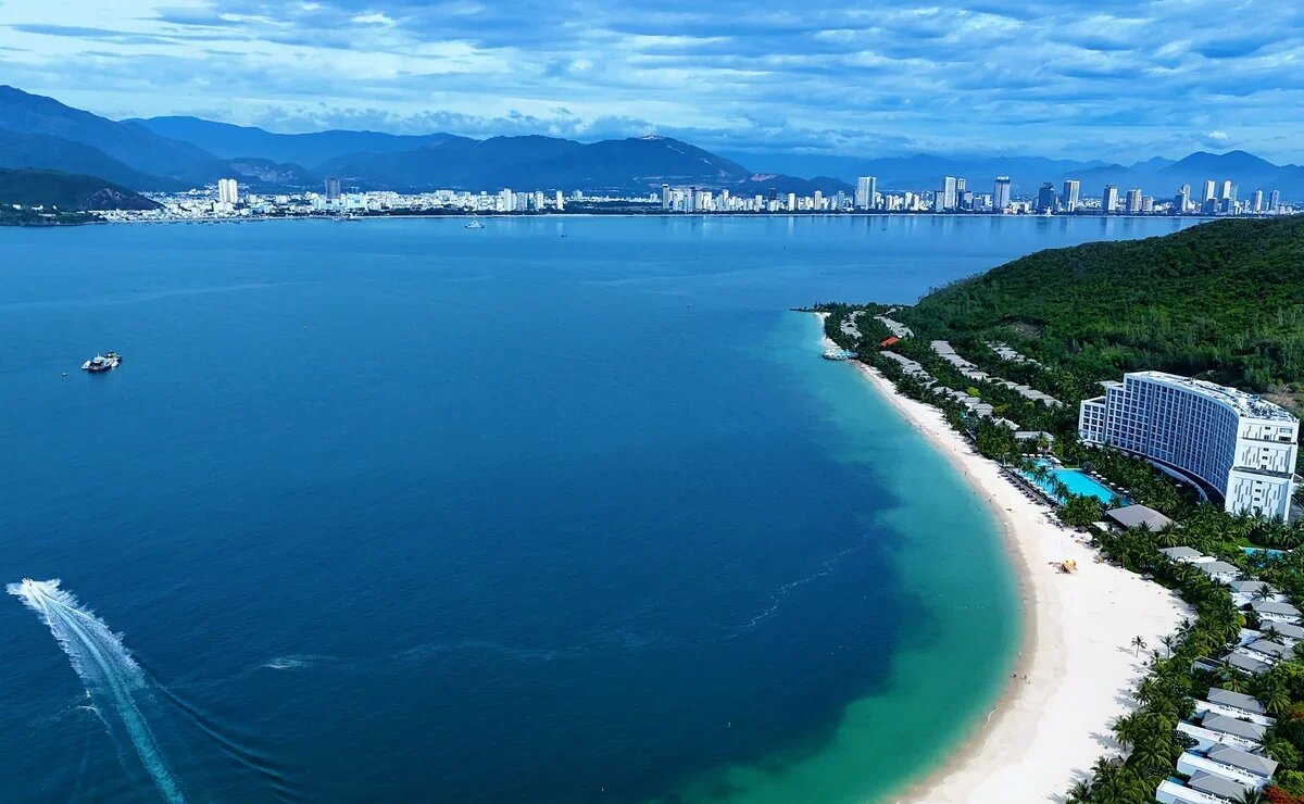    Российский турпоток во Вьетнам в I полугодии 2025 года вырос в 2,4 раза