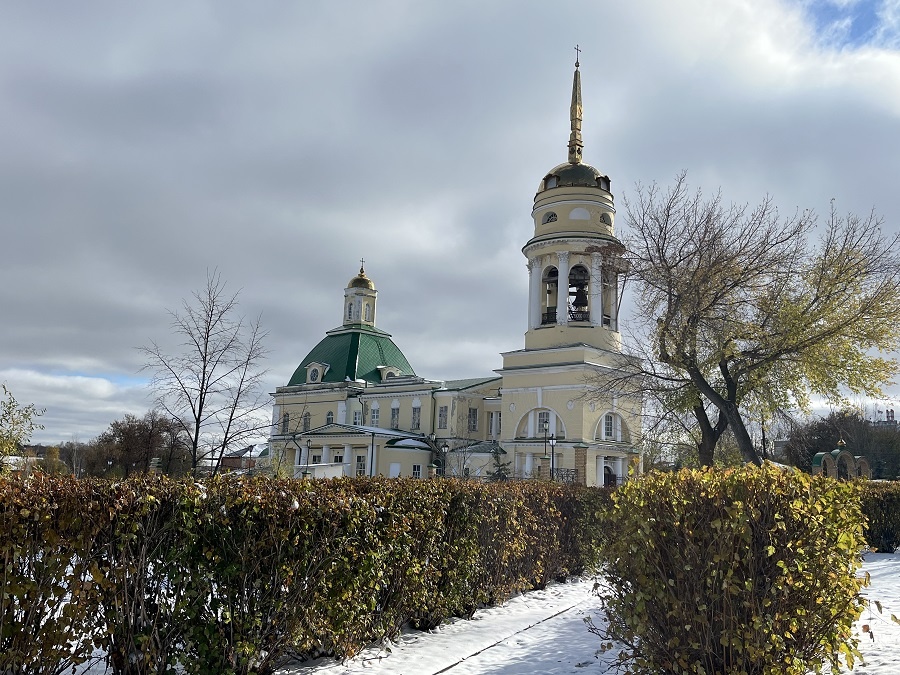 День Каменска-Уральского. Каменск-Уральский. Свято-Троицкий кафедральный собор. Фото: Арина Савина