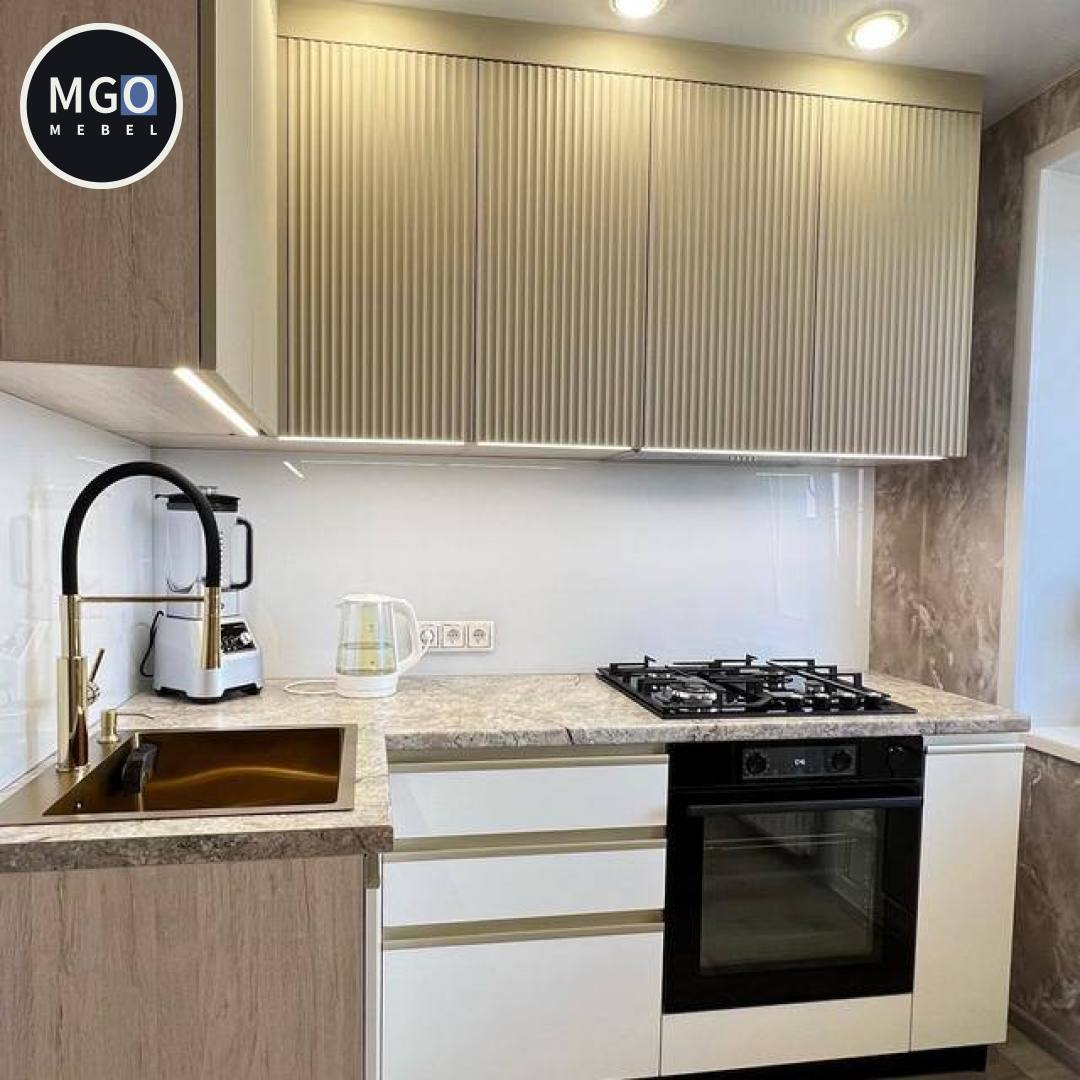 Первое, что мы делаем, предлагаем клиентам подсветку рабочей зоны