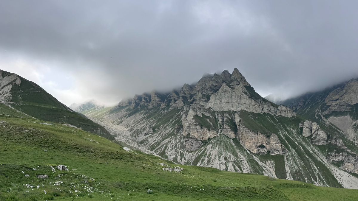 Окрестности туркомплекса Old Sivukh (  гора Кильта )