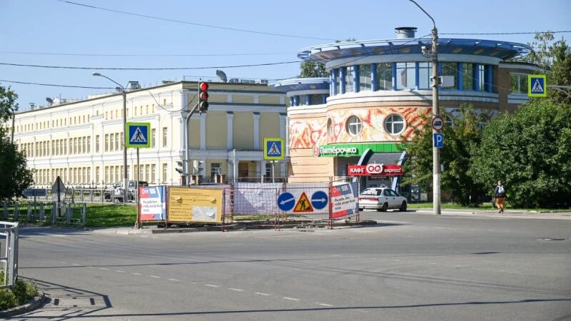     Ограничат движение по ул. Профинтерна в Барнауле barnaul_org