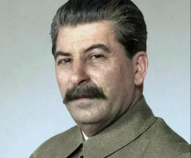 Сталин (Джугашвили) Иосиф Виссарионович (1879-1953). Биография