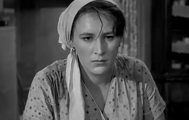 «Простая история» - а ей нужен орёл!