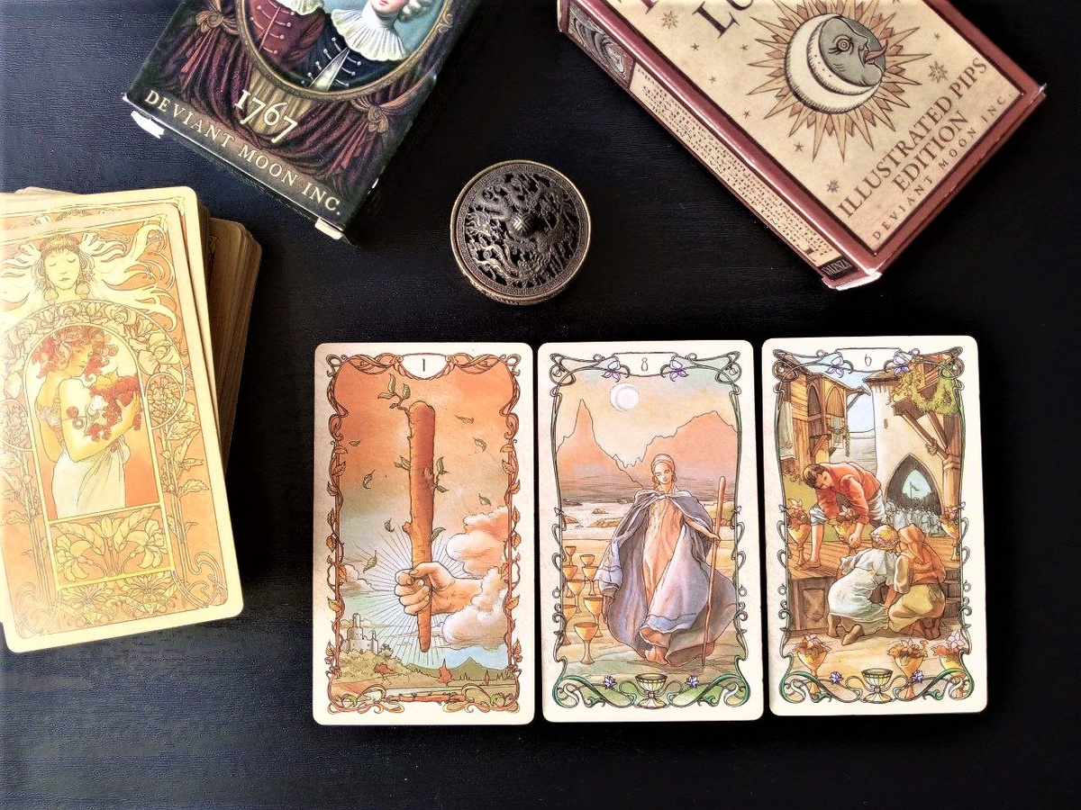 Ответ смотрим на колоде "Таро А.Мухи"