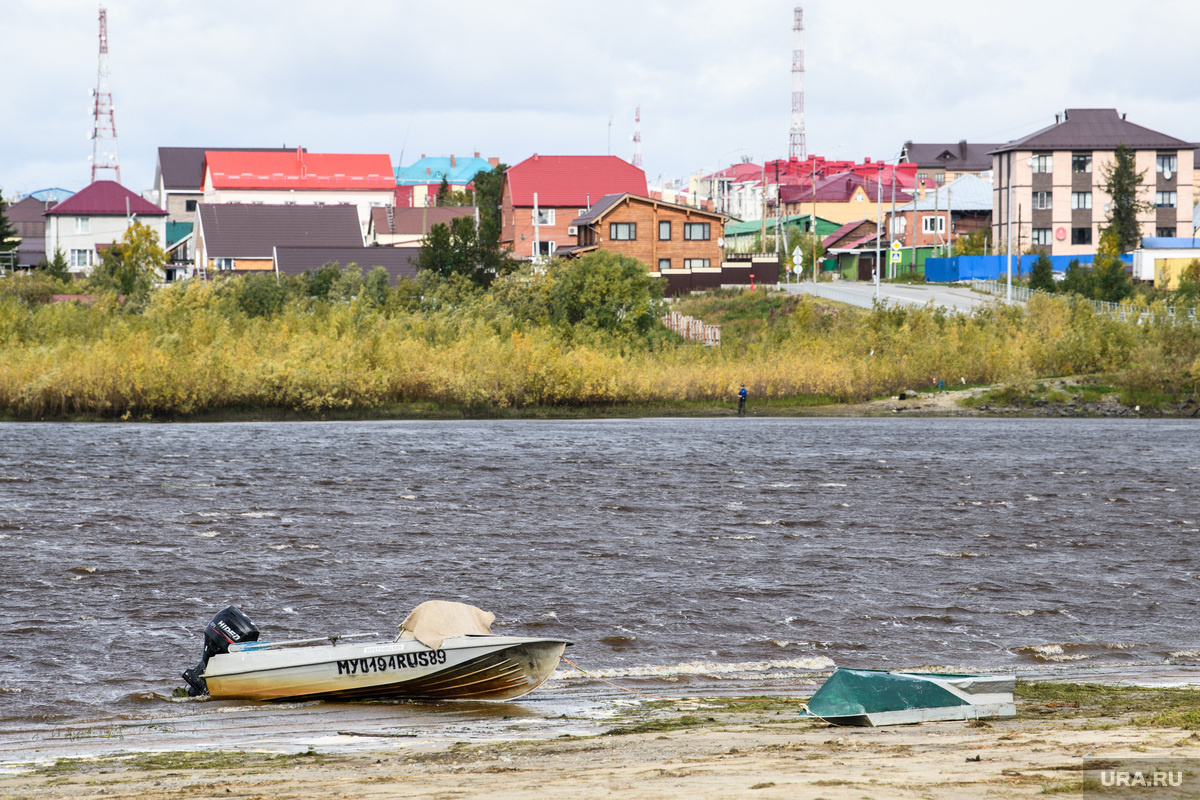По словам мужчины, катер унесло течением и им пришлось самим плыть до берега (архивное фото). Фото: Илья Московец © URA.RU