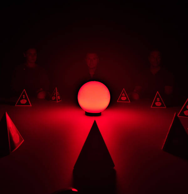 Напряженная игра