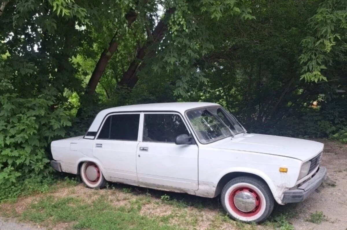    Подозреваемые в попытке угона автомобиля задержаны в Новосибирске