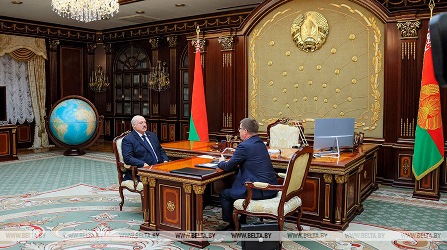     Есть ряд вопросов: Александр Лукашенко поинтересовался ситуацией в профсоюзах