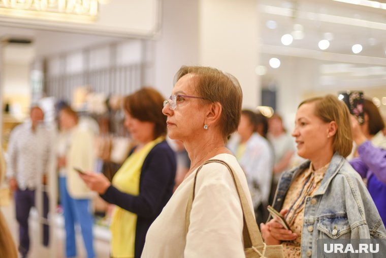 Гости показа. Фото: Никита Сабашников © URA.RU