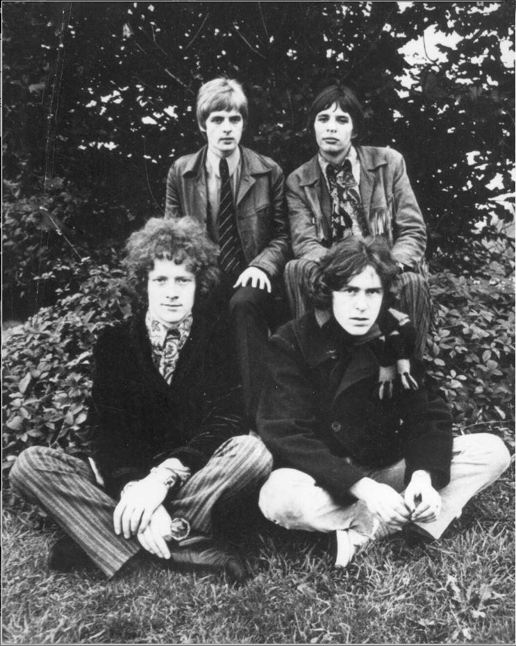 Рекламное фото британской группы Blossom Toes. 1968 год. 