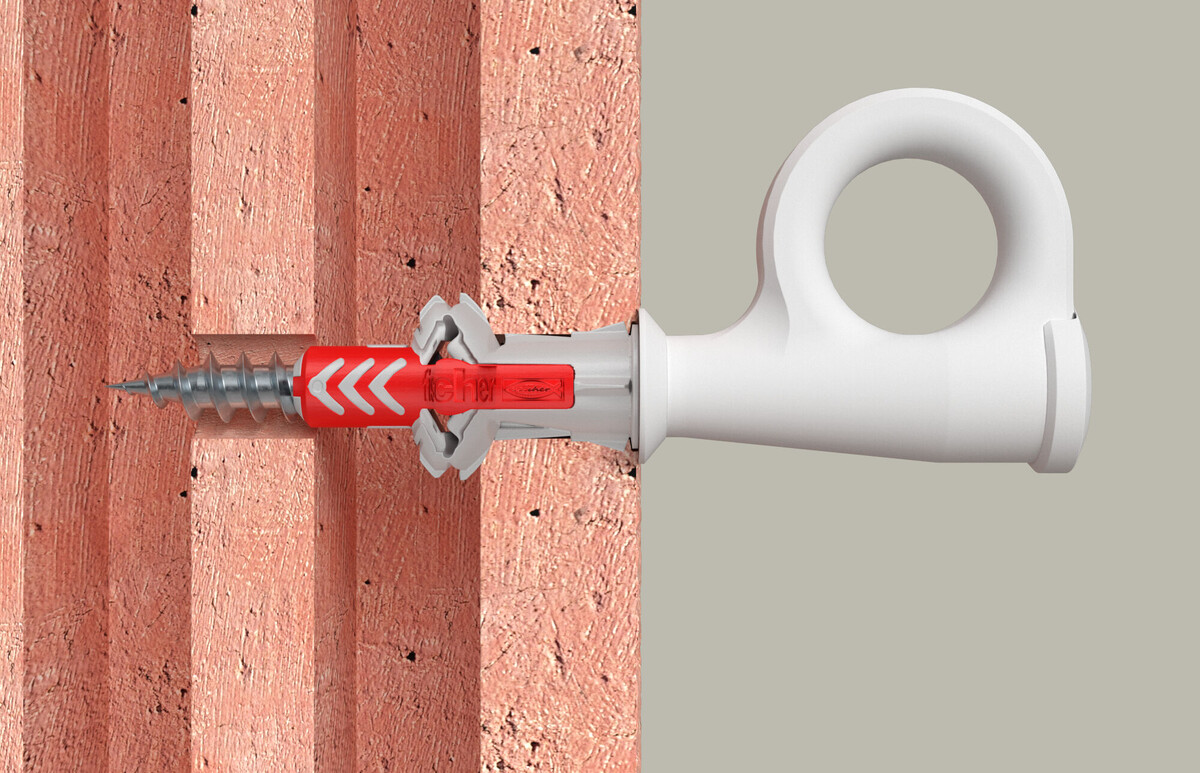 Монтаж дюбеля в разрезе в разных материалах основания