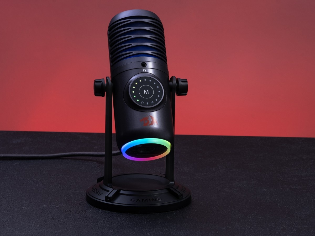    Микрофон Redragon Stellaris: яркий герой игровых стримов