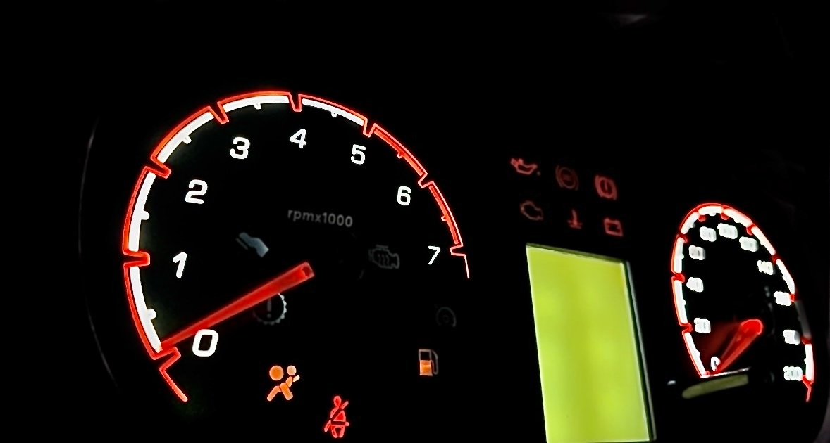 Шкала приборной панели