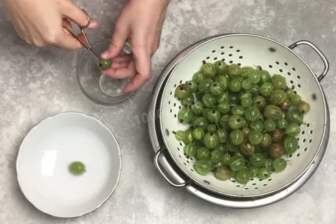 Процесс отрезания лишнего. Фото из интернета