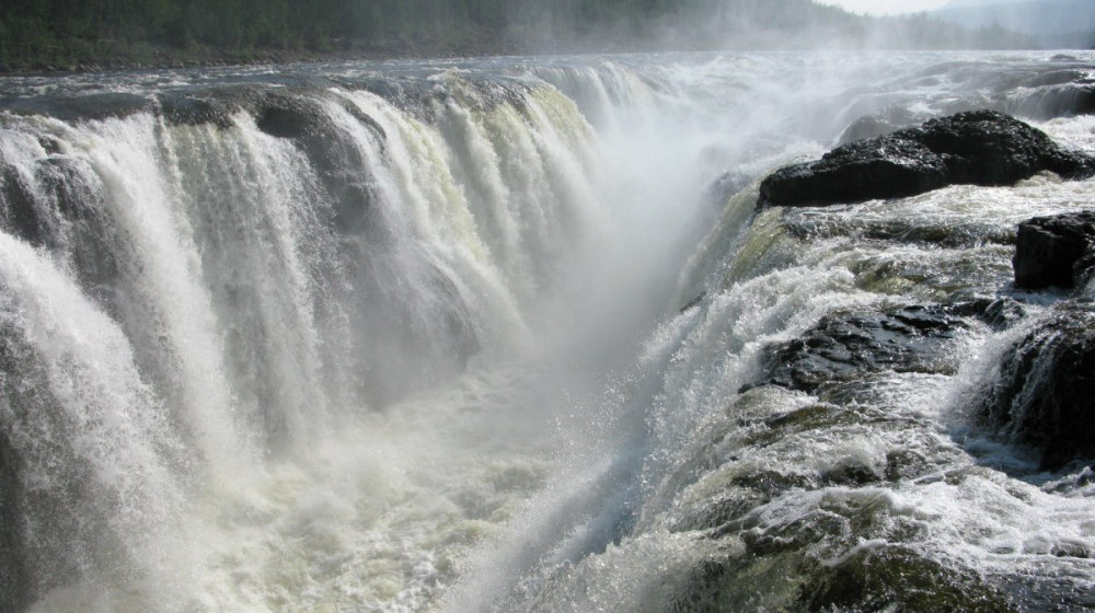    Тихие водопады существуют и это не мистика а наука