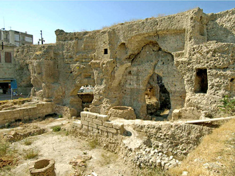 https://tarsusum.wordpress.com/gezilecek-yerler-2/sahmeran-hamam/