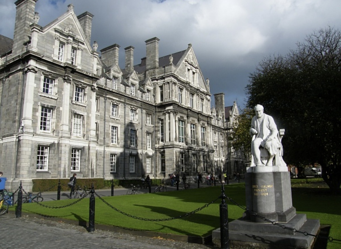 Источник: Интернет; Тринити-колледж в Дублине