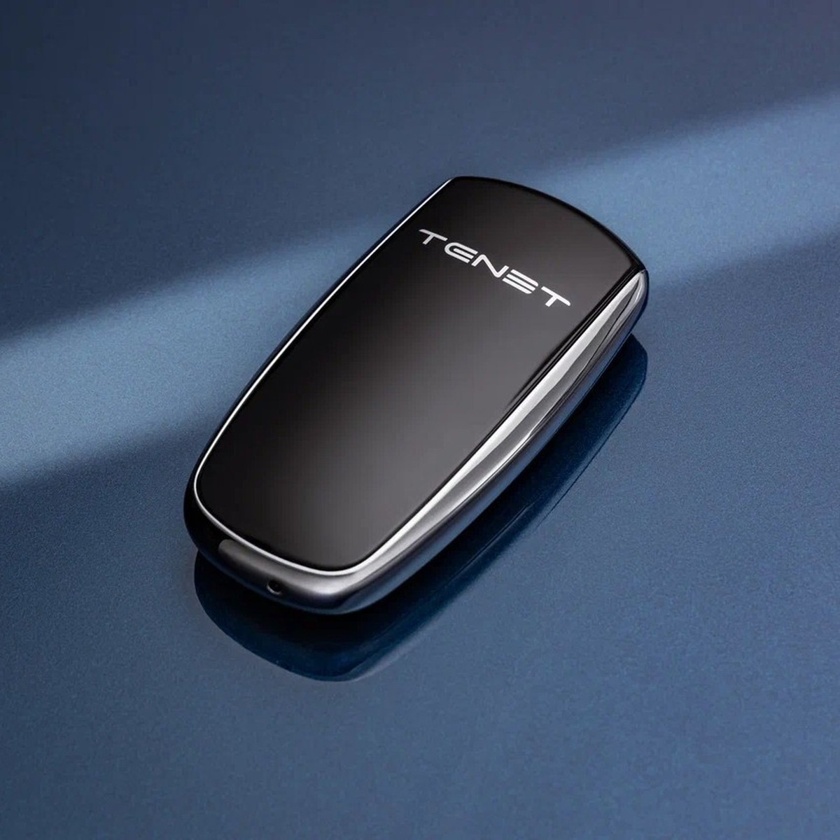    В России начали открываться автосалоны марки Tenet