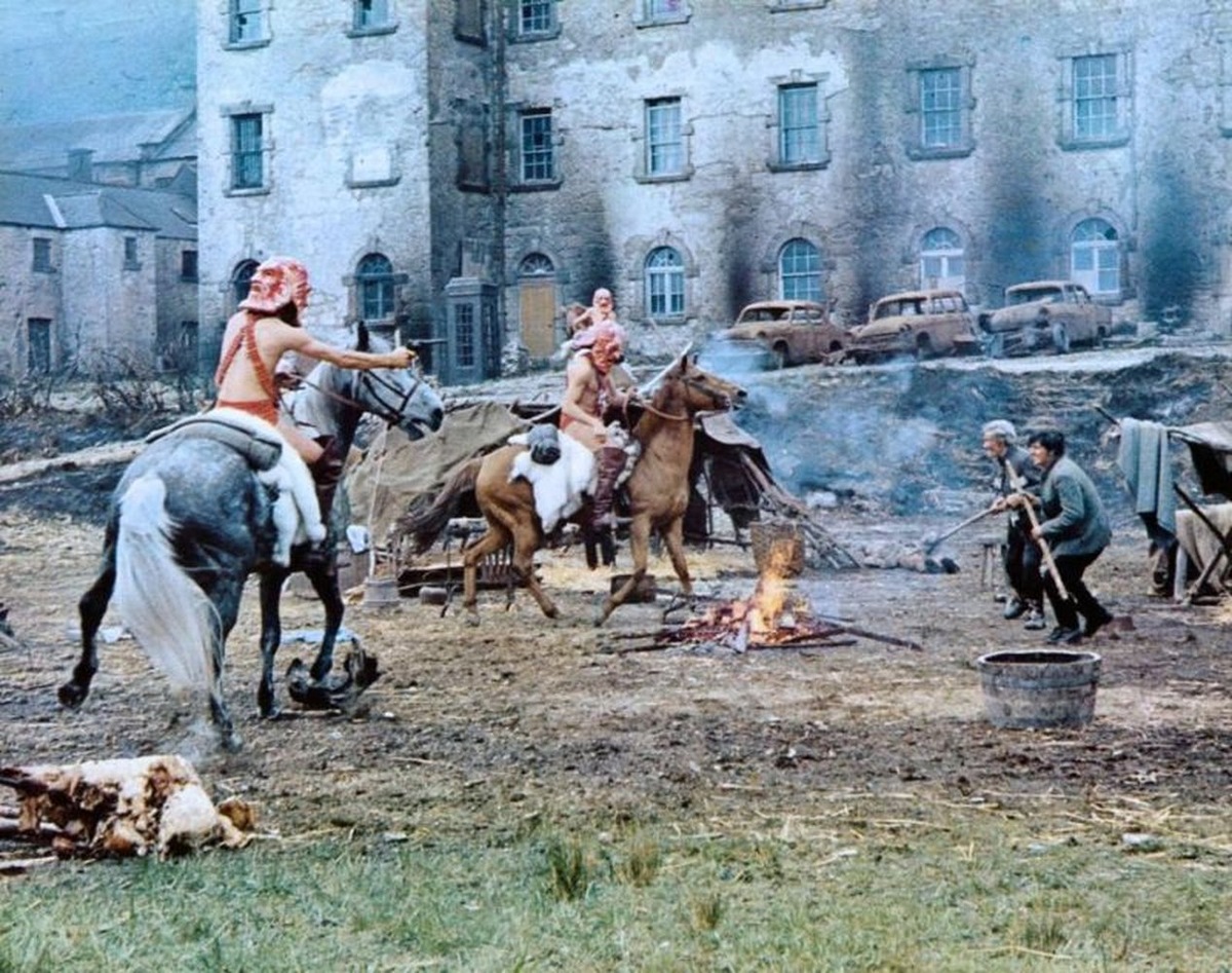 Кадр из фильма "Зардоз" (1974)