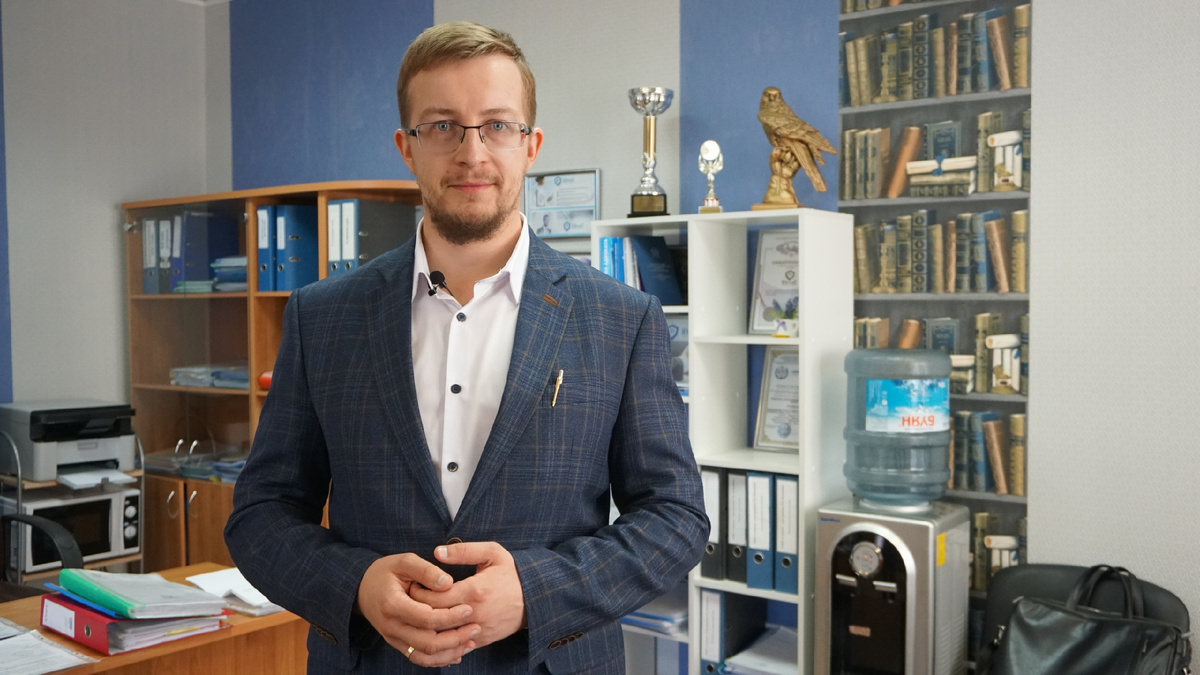 Адвокат юридической компании "ЮРАКС" Антон Сергеевич Приставко